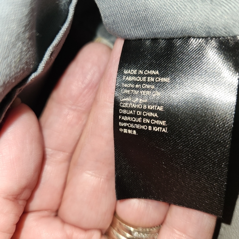 NWT Badgley Mischka Gray Wrapped Frame Clutch With Chain Strap Spring Closure - Picture 6 of 14